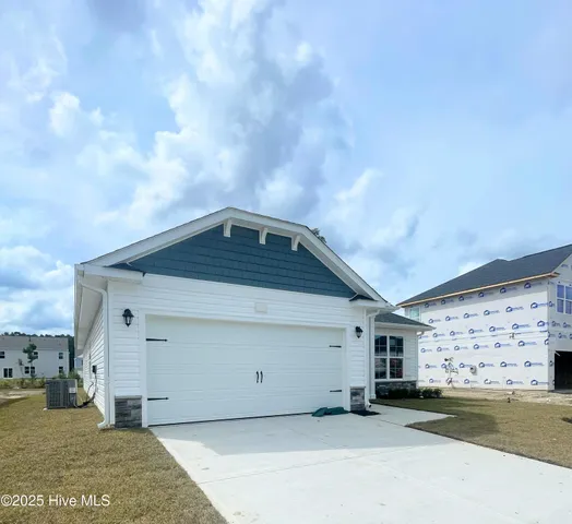 $334,075 | 1022 Midnight Bourbon Manor, New Bern, NC 28562