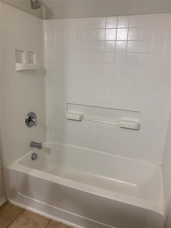 12820 Kingsgate Drive Rhome, TX 76078 - Photo 11 of 17