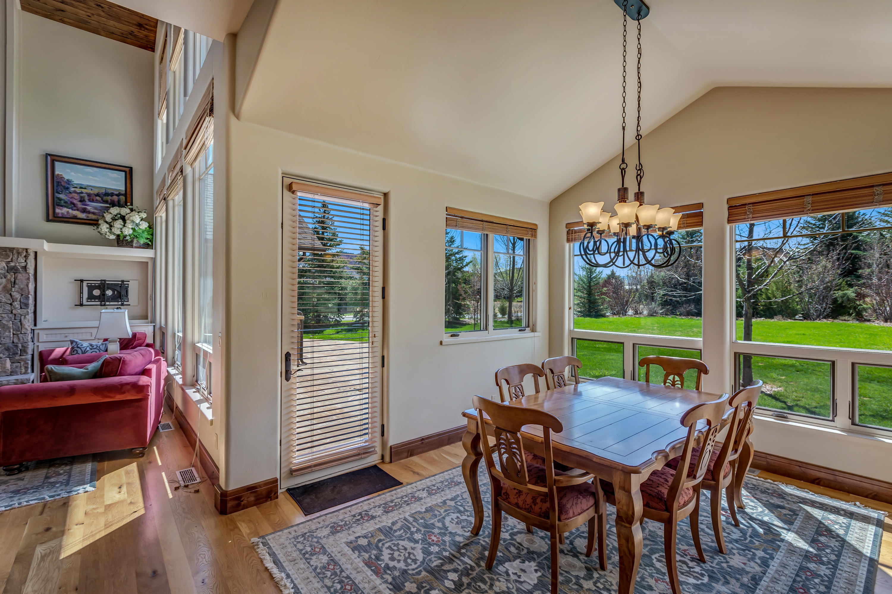 93 Saddleback Road Carbondale, CO 81623 - Photo 17 of 39 Dining