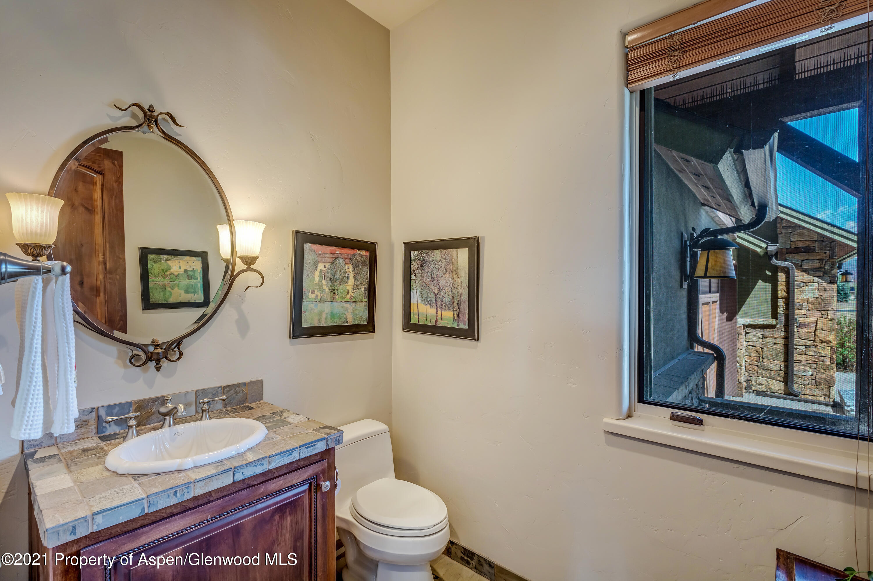 93 Saddleback Road Carbondale, CO 81623 - Photo 20 of 39 Guest bath
