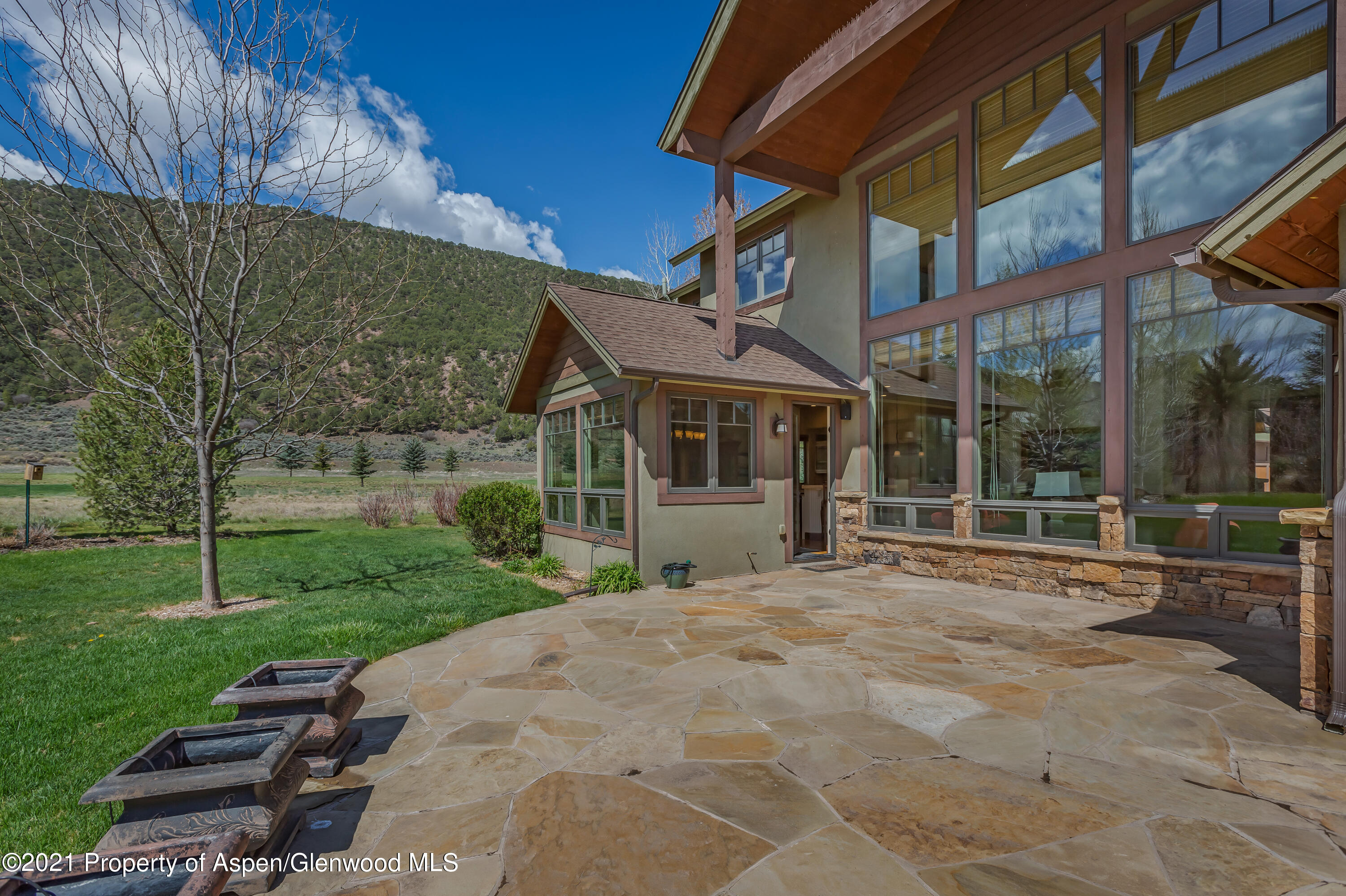 93 Saddleback Road Carbondale, CO 81623 - Photo 6 of 39 Back Patio