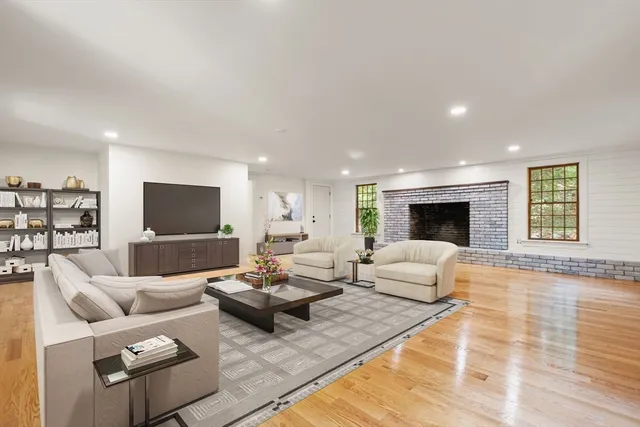 $1,160,000 | 123 Dutton Road, Sudbury, MA 01776