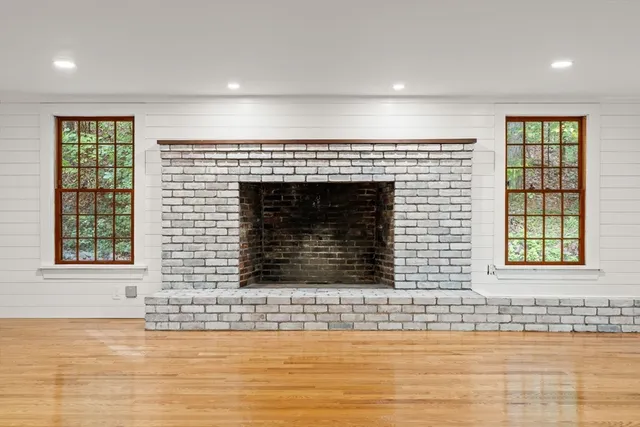 $1,160,000 | 123 Dutton Road, Sudbury, MA 01776