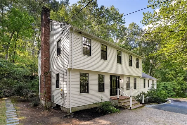 $1,160,000 | 123 Dutton Road, Sudbury, MA 01776