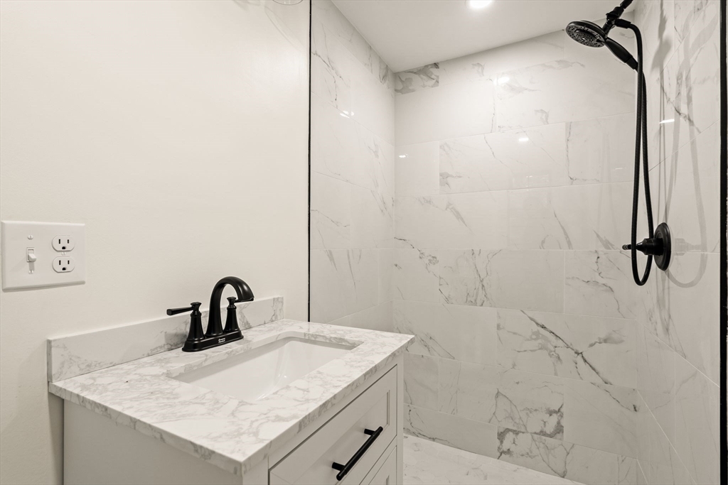 123 Dutton Road Sudbury, MA 01776 - Photo 26 of 41