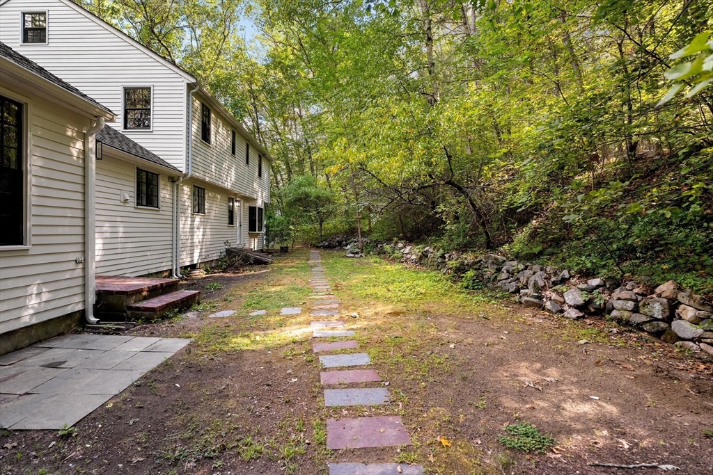 123 Dutton Road Sudbury, MA 01776 - Photo 37 of 41