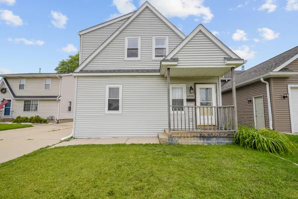 $315,000 | 6318 51st Avenue, Kenosha, WI 53142