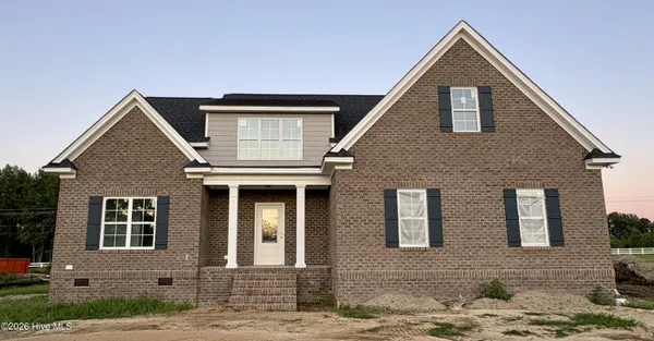 $464,900 | 7637 Sweetwater Drive, Nashville, NC 27856