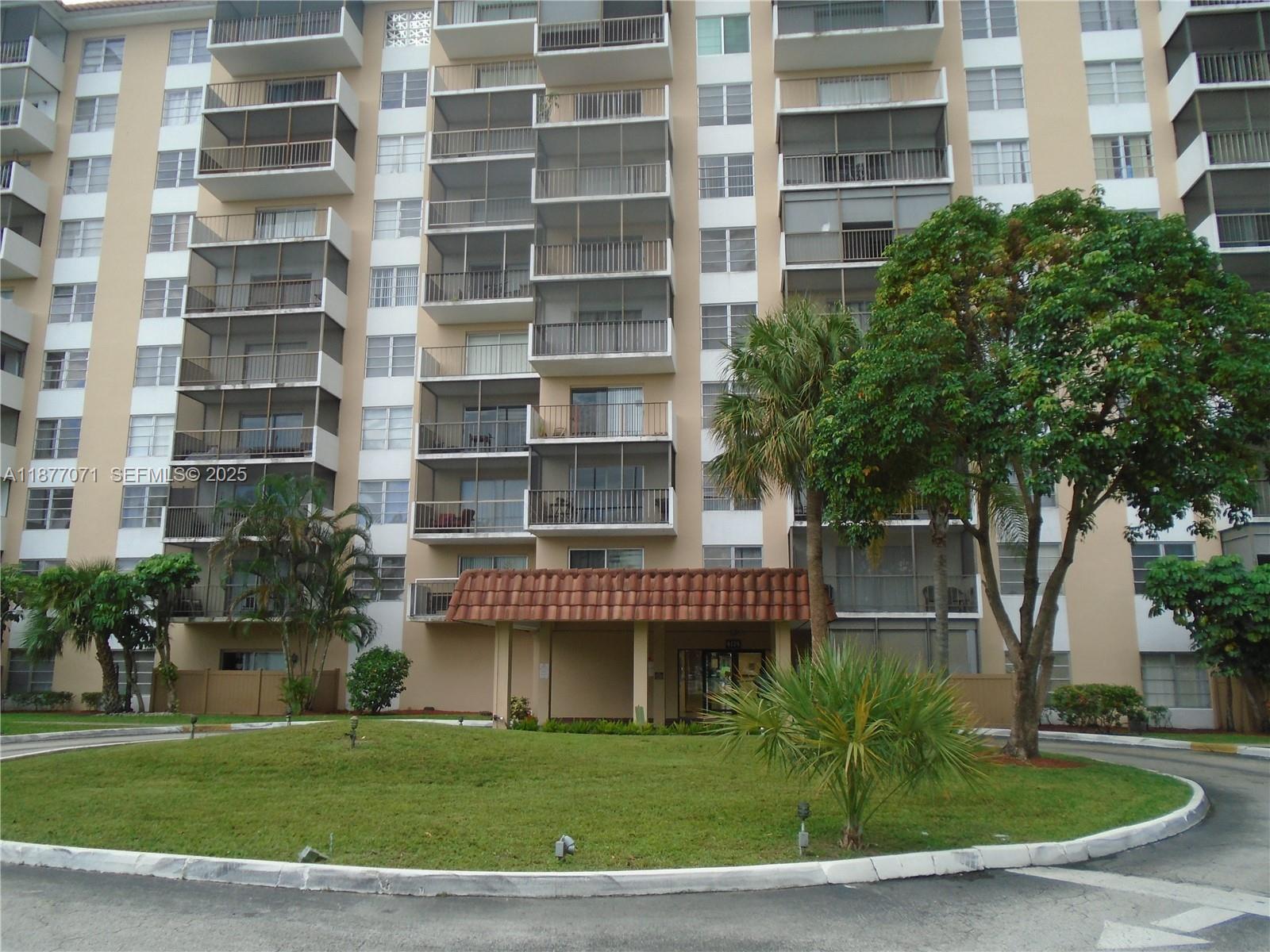 4174 Inverrary Drive, Unit 303 Lauderhill, FL 33319 - Photo 7 of 27