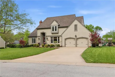 $815,000 | 12416 Delmar Street, Leawood, KS 66209