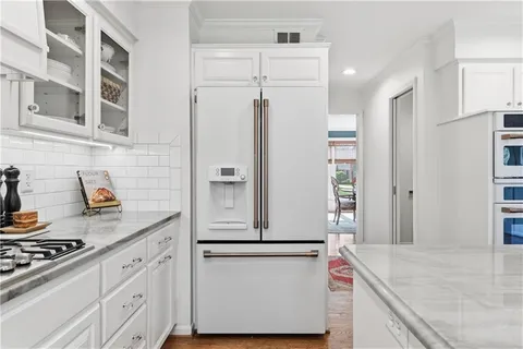 $815,000 | 12416 Delmar Street, Leawood, KS 66209