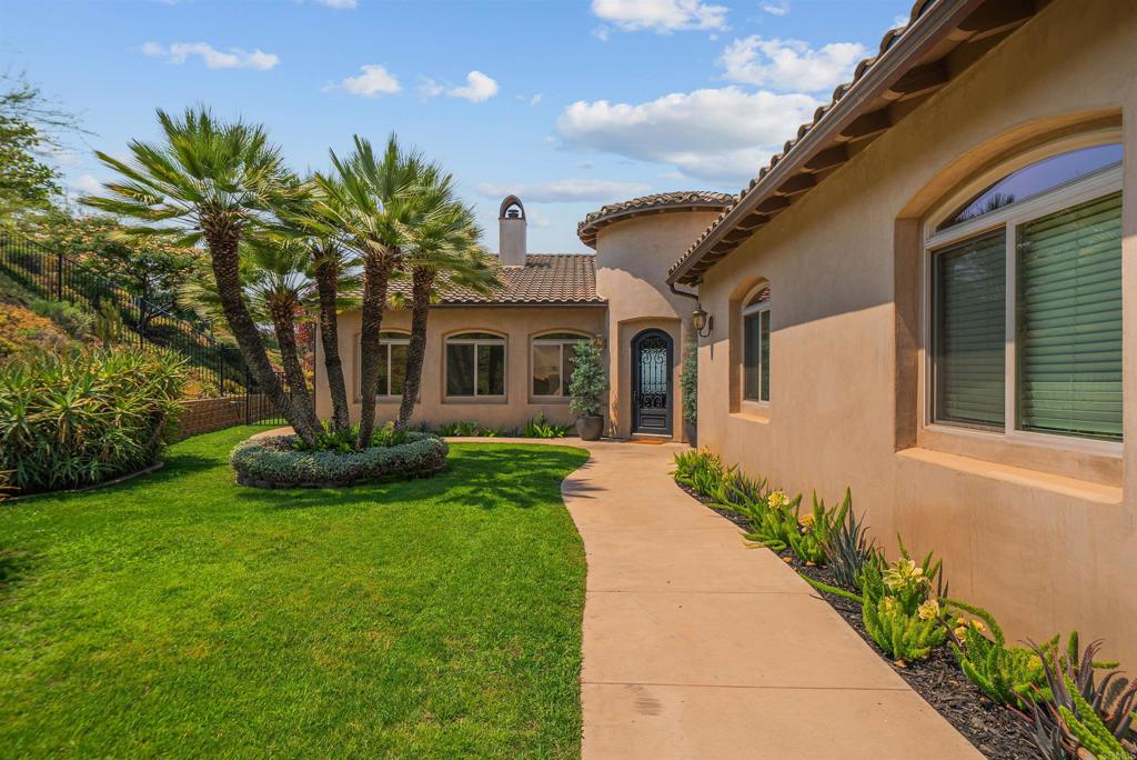 5102 Espinoza Road El Cajon, CA 92021 - Photo 12 of 73