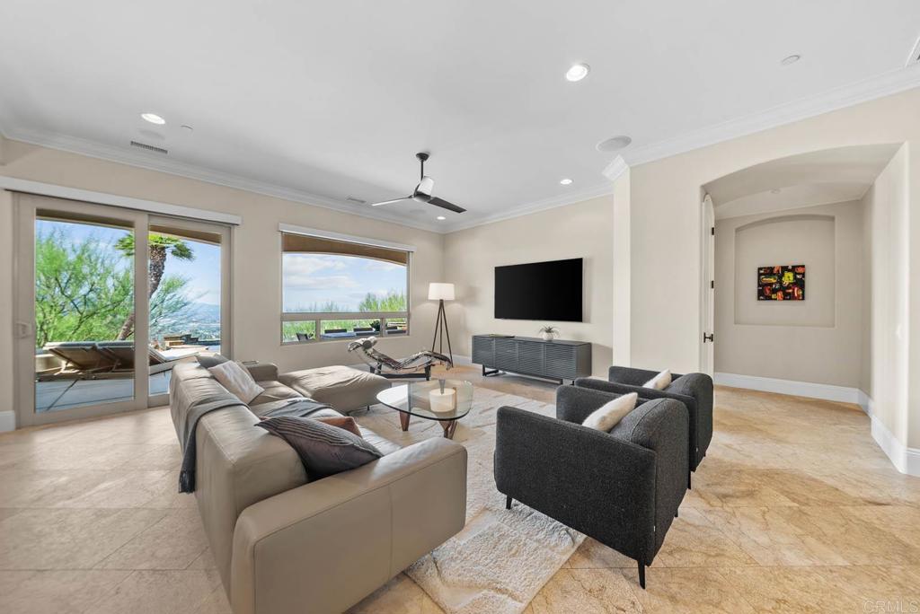 5102 Espinoza Road El Cajon, CA 92021 - Photo 18 of 73