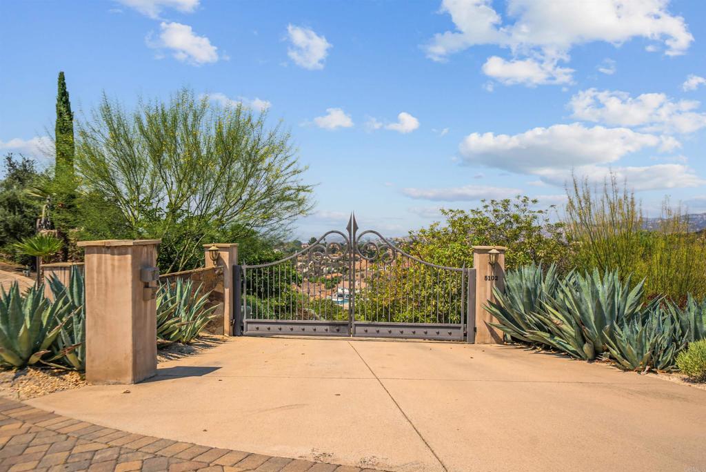 5102 Espinoza Road El Cajon, CA 92021 - Photo 8 of 73