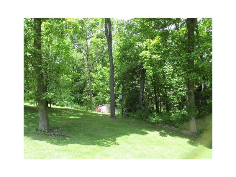 950 Rockdale Road Butler, PA 16002 - Photo 23 of 25 Yard/Garden.