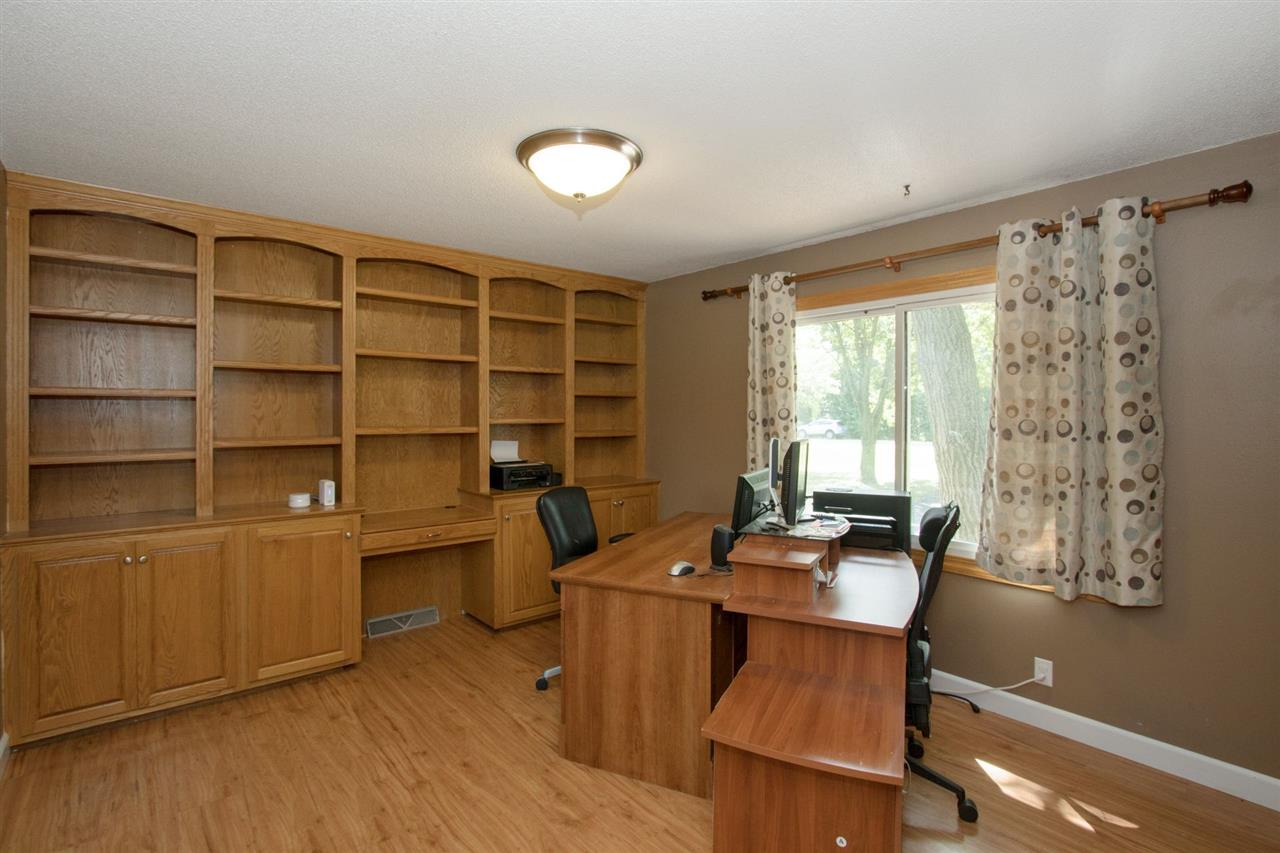 4400 Deer View Road Cedar Rapids, IA 52411 - Photo 16 of 28 Gallery Image 16