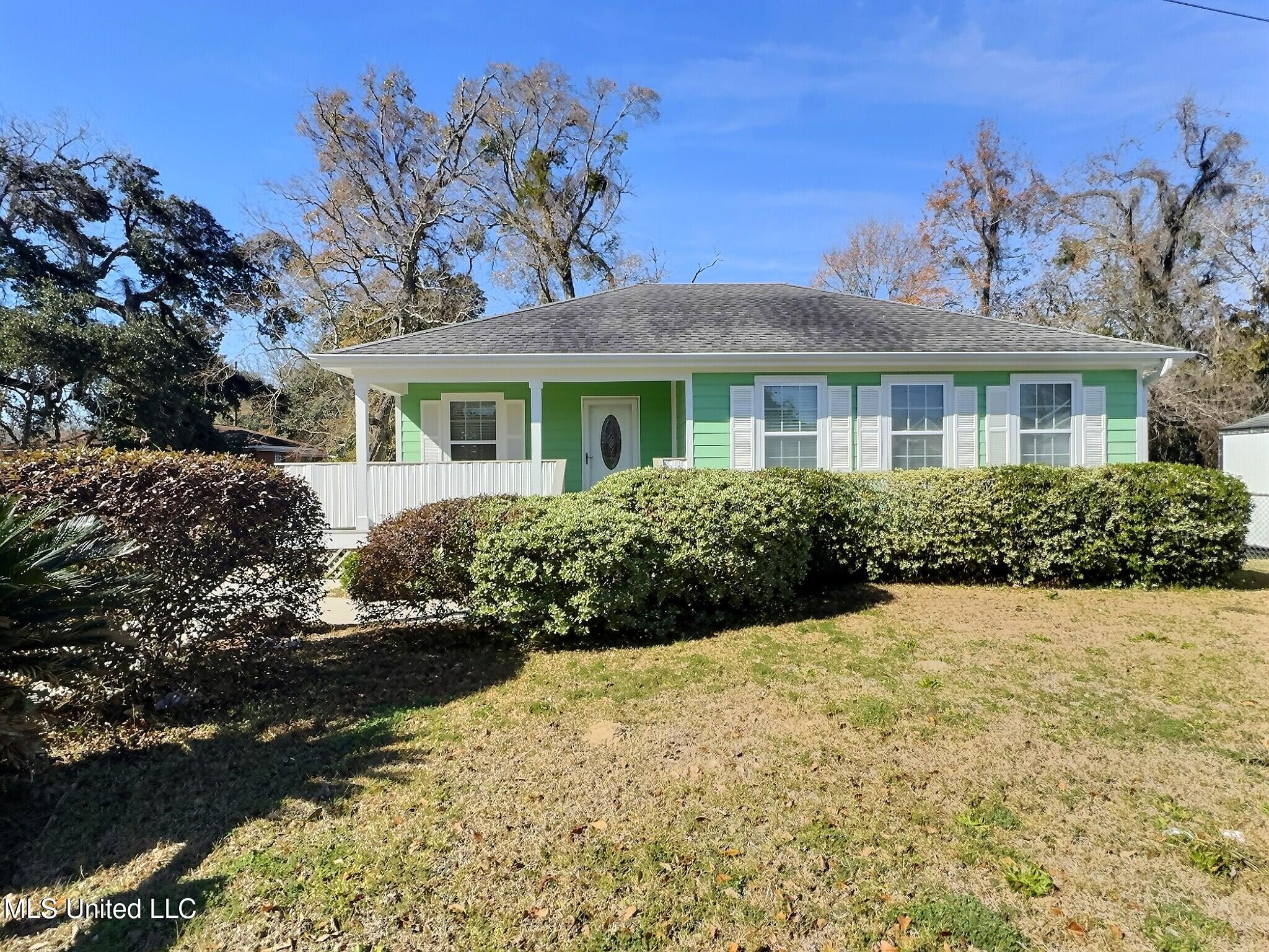 617 Roy Street Biloxi, MS 39530 - Photo 1 of 21 exposio_133565736