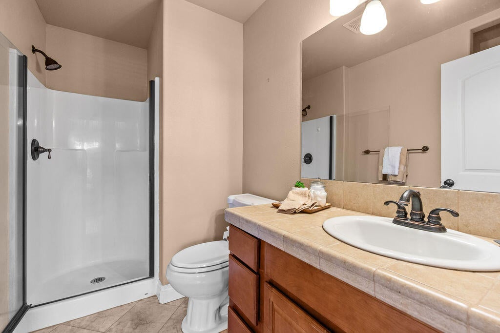 67350 Gist Road Bend, OR 97703 - Photo 31 of 61 RileyVisualsa-39