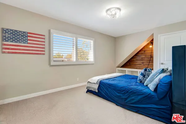 $13,750 | 4952 Placidia Avenue, Toluca Lake, CA 91601