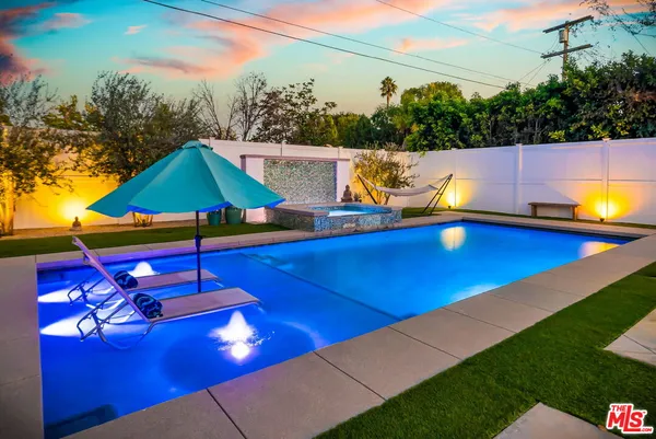 $13,750 | 4952 Placidia Avenue, Toluca Lake, CA 91601
