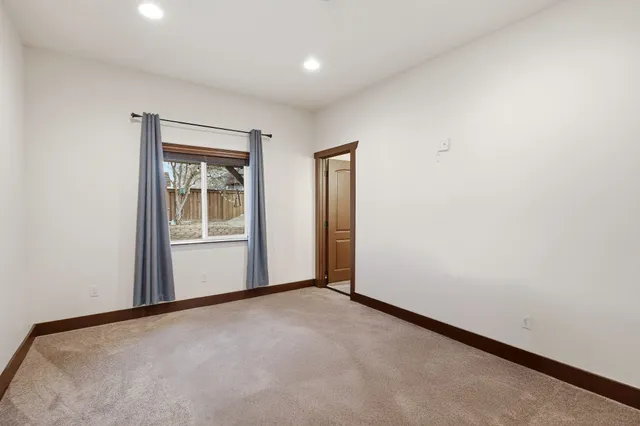 $499,900 | 413 Northwest Dellah Avenue, Wilbur, WA 99185