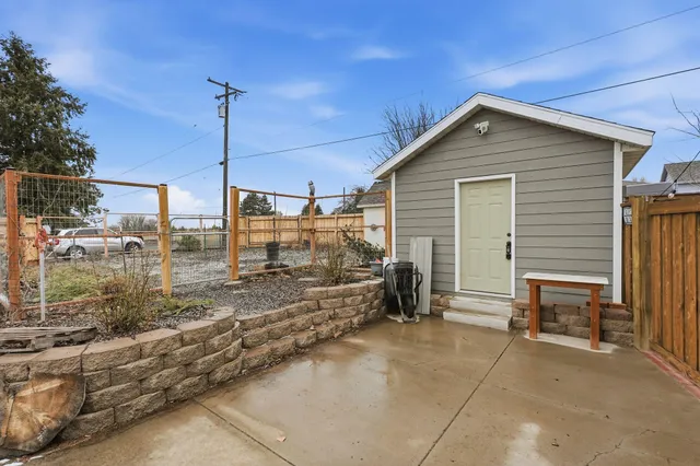 $499,900 | 413 Northwest Dellah Avenue, Wilbur, WA 99185