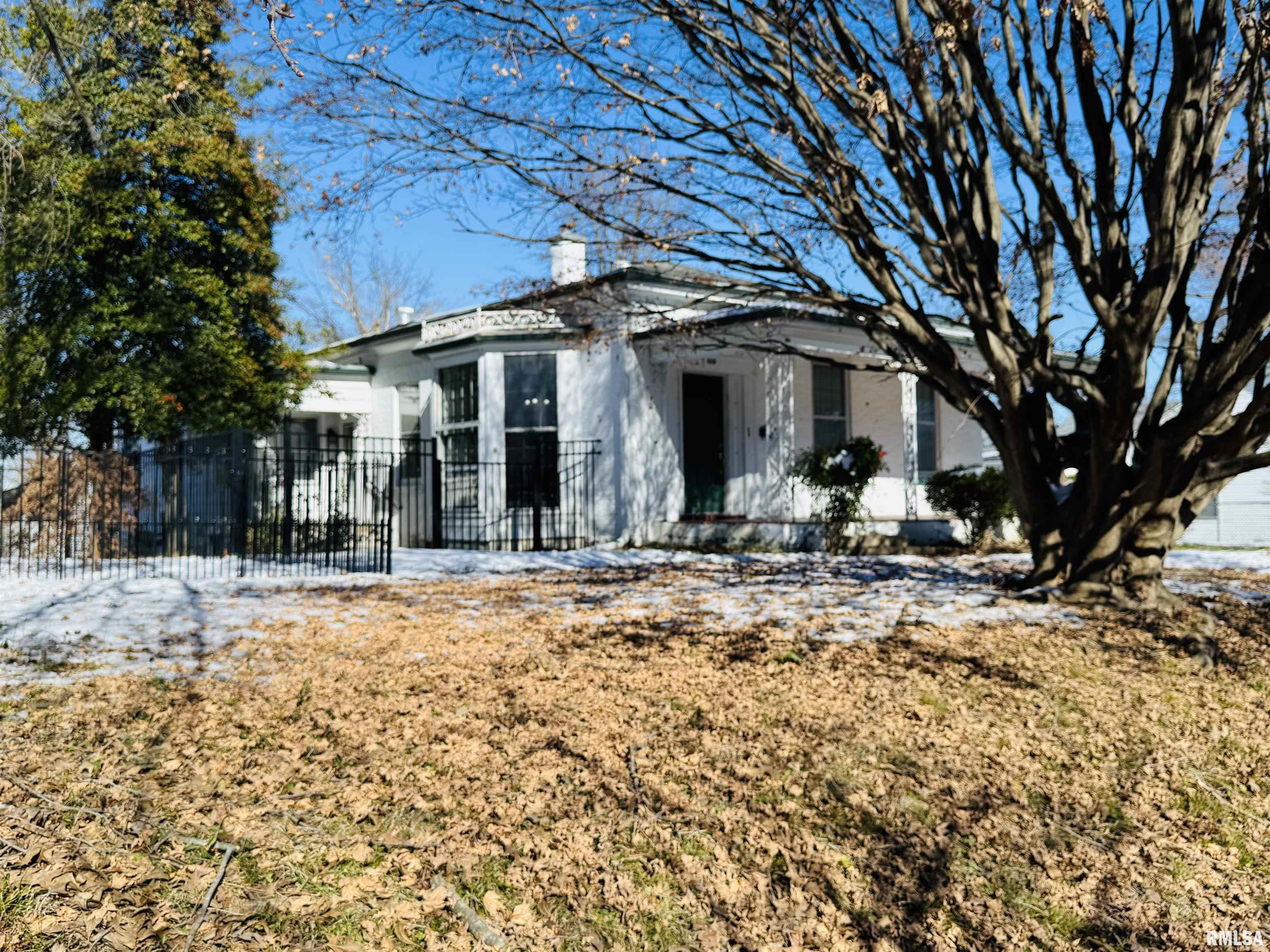 405 South Main Street Anna, IL 62906 - Photo 3 of 35