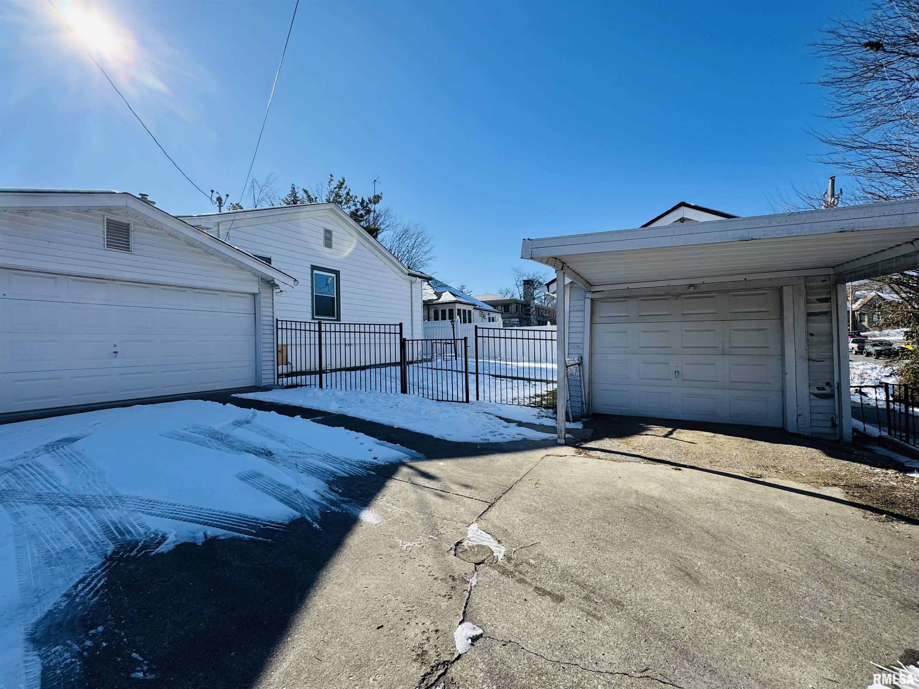 405 South Main Street Anna, IL 62906 - Photo 6 of 35