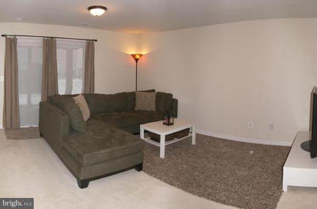 692 Luthardt Road Middle River, MD 21220 - Photo 14 of 16 Family Room