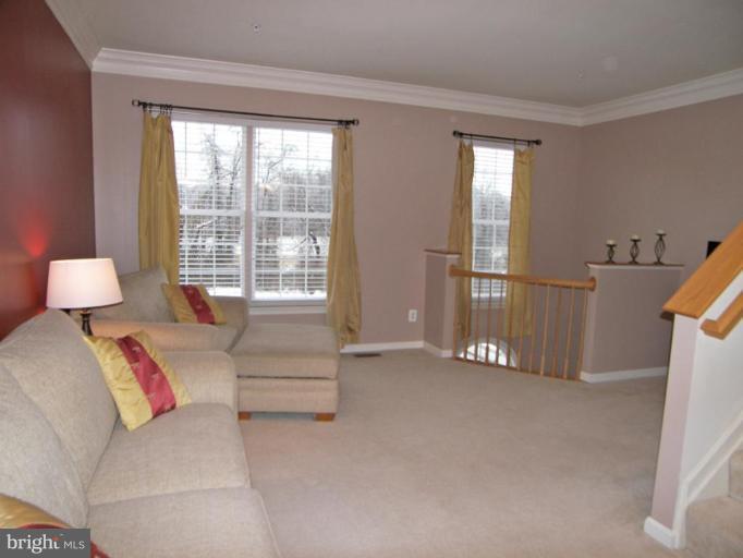 692 Luthardt Road Middle River, MD 21220 - Photo 6 of 16 Living Room