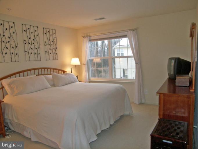 692 Luthardt Road Middle River, MD 21220 - Photo 8 of 16 Master Bedroom