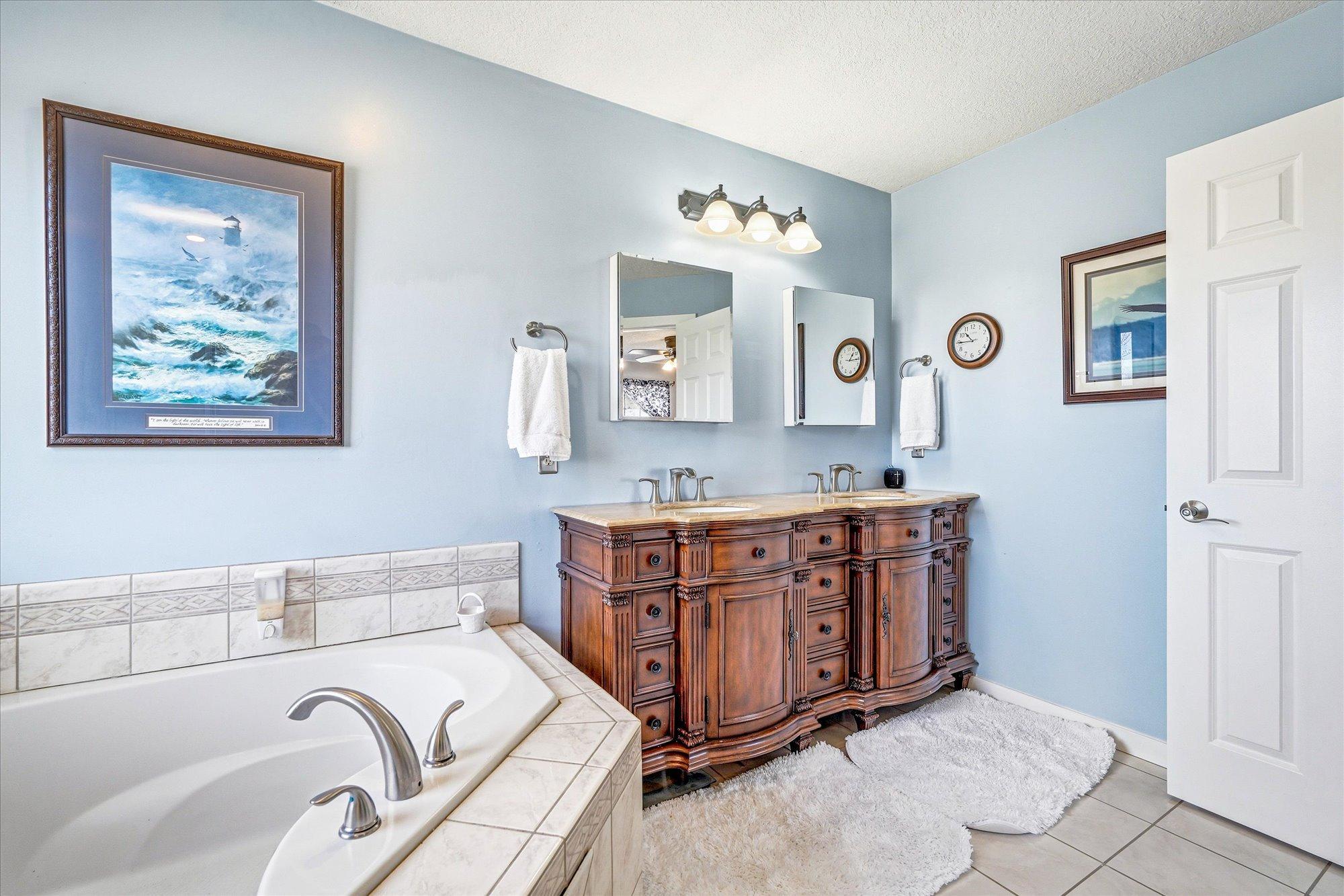 46461 Border Road Cambridge, MN 55008 - Photo 21 of 31