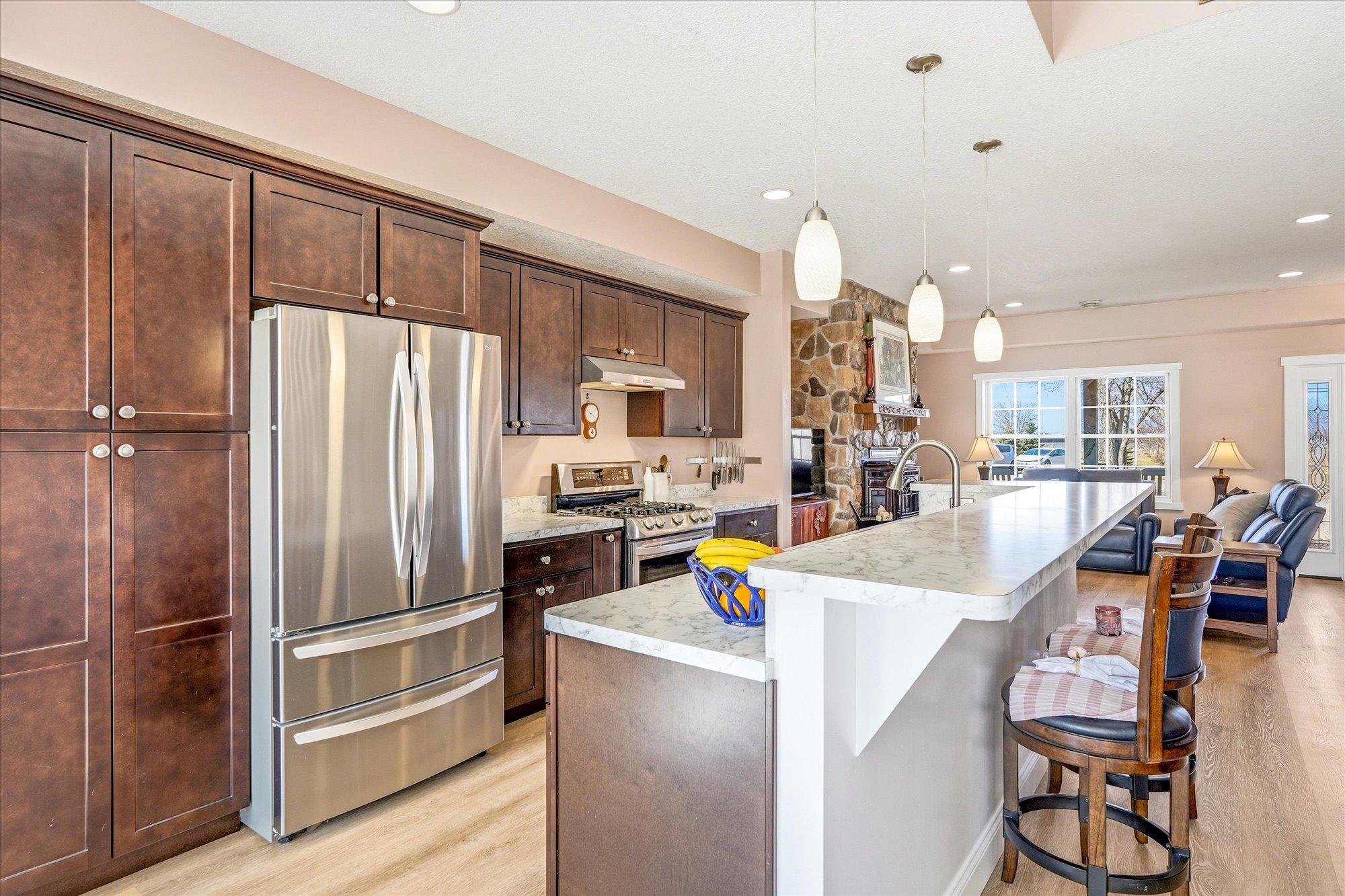 46461 Border Road Cambridge, MN 55008 - Photo 9 of 31