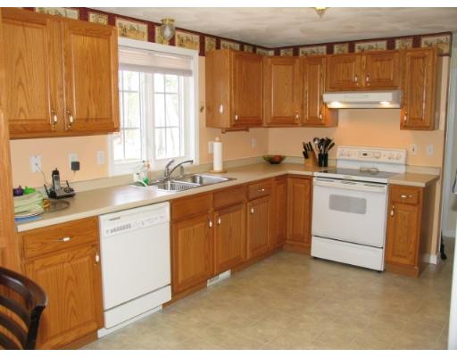 26 Old Cross Road Hubbardston, MA 01452 - Photo 2 of 14 Gallery Image 2