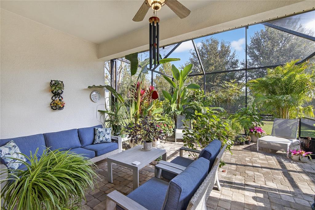6020 Plover Meadow Street Lithia, FL 33547 - Photo 25 of 41 a living room with furniture