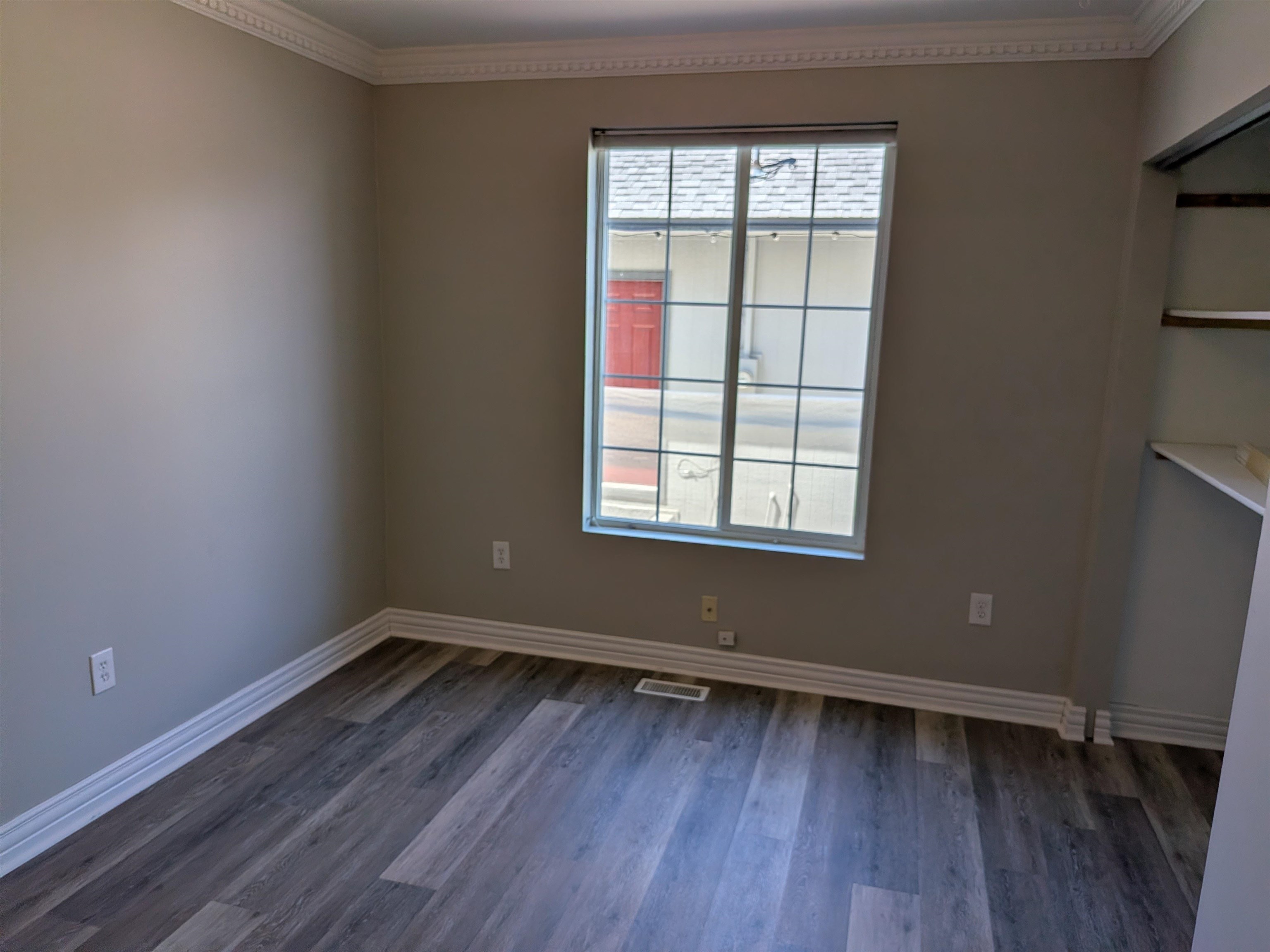 657 South Freya Street Spokane, WA 99202 - Photo 13 of 20