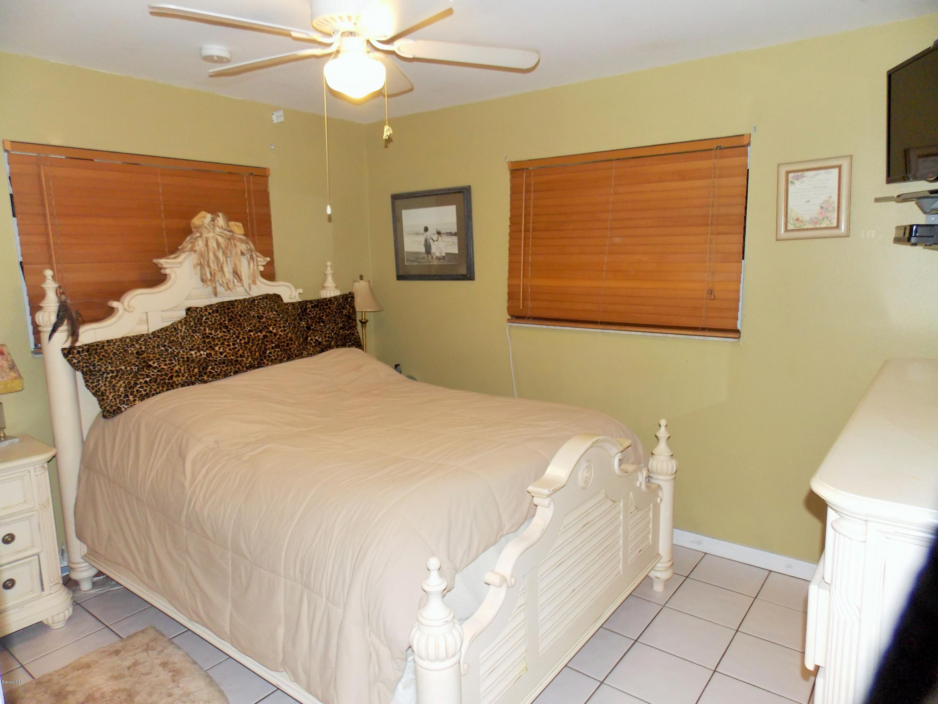 2377 Sarno Road Melbourne, FL 32935 - Photo 5 of 11 Bedroom 1