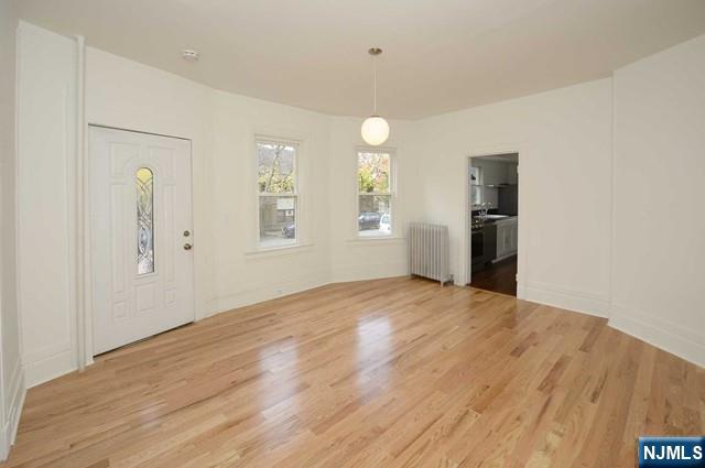 217 Highwood Avenue Ridgewood, NJ 07450 - Photo 2 of 15