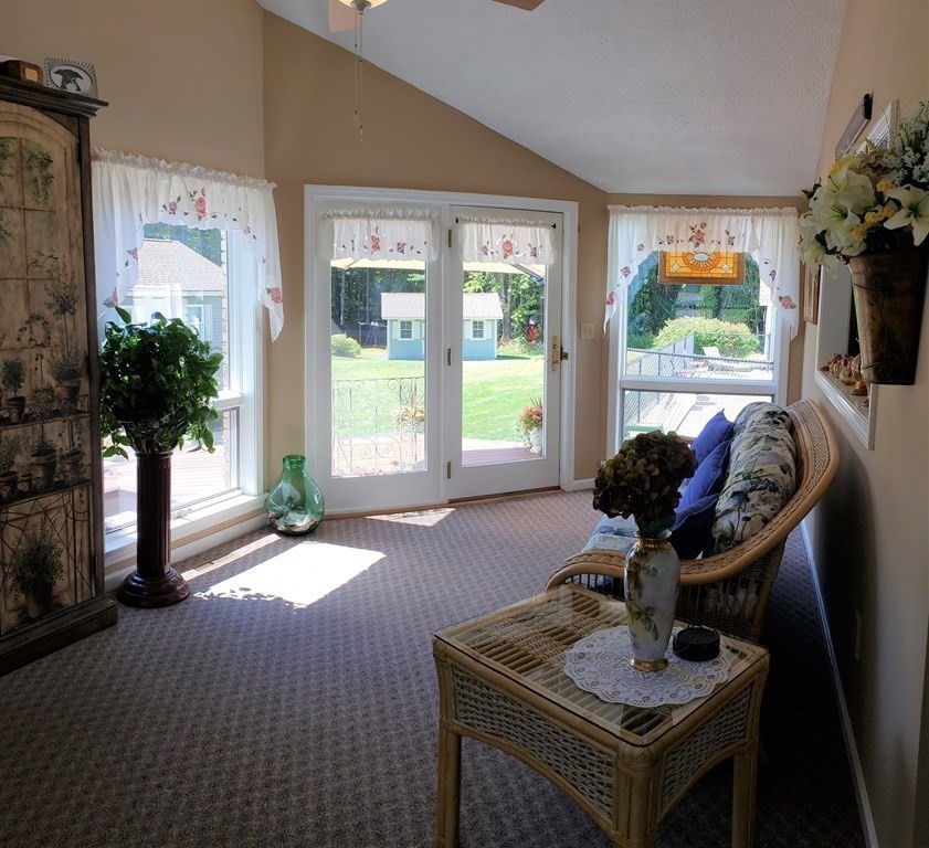 53 Pontoosic Road Westfield, MA 01085 - Photo 15 of 37 Gallery Image 15
