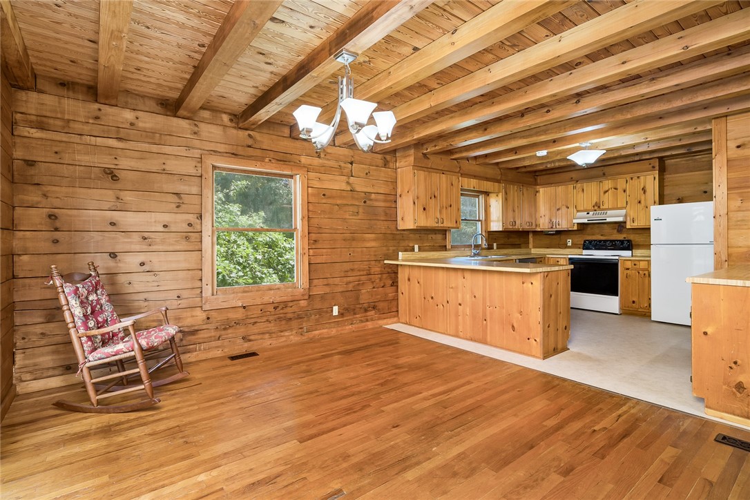 165 Cassidy Bridge Road Mountain Rest, SC 29664 - Photo 7 of 48