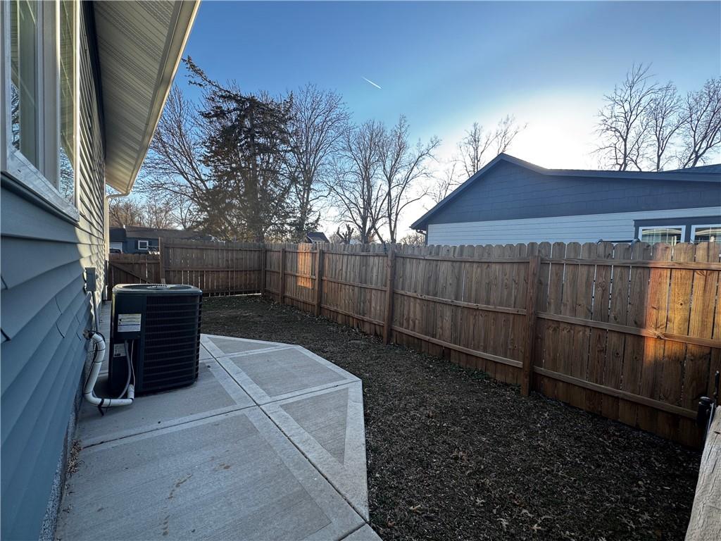124 West 5th Street Adrian, MO 64720 - Photo 23 of 28