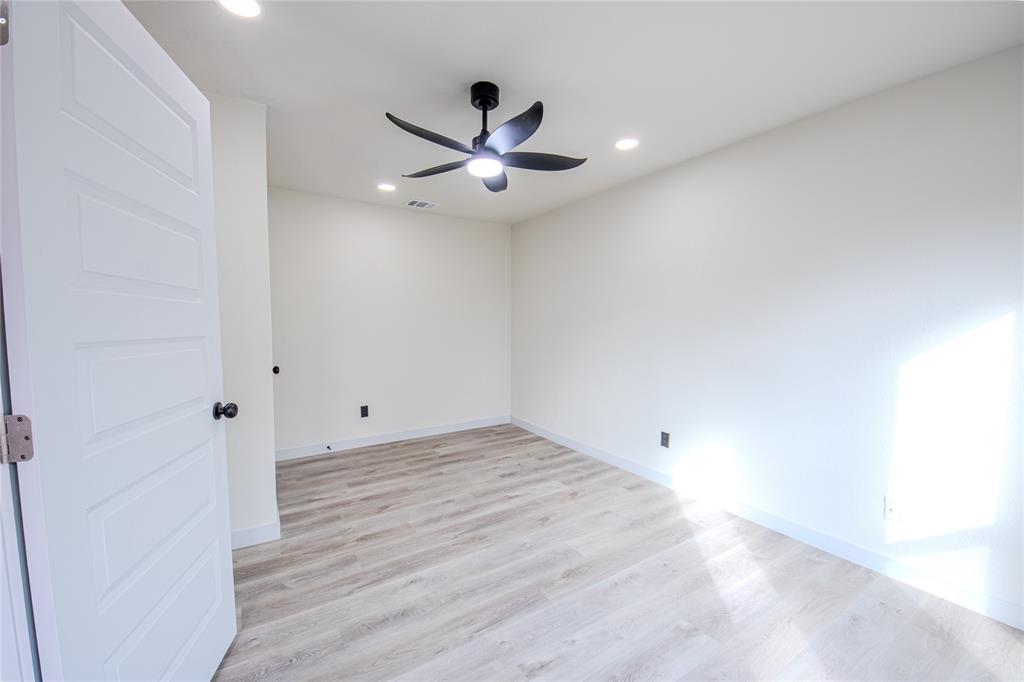 1101 Fouts Drive Irving, TX 75061 - Photo 19 of 37