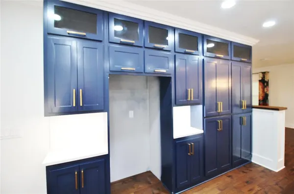 $2,850 | 806 Bryson Street, Waxahachie, TX 75165