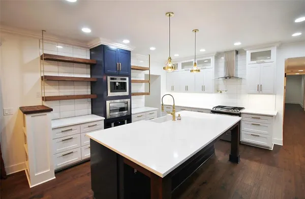 $2,850 | 806 Bryson Street, Waxahachie, TX 75165