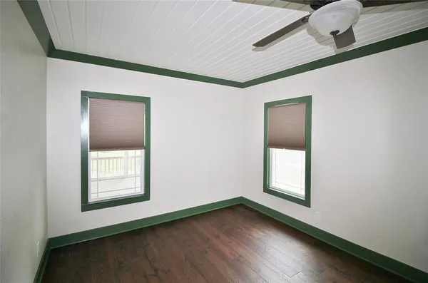 $2,850 | 806 Bryson Street, Waxahachie, TX 75165