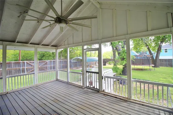 $2,850 | 806 Bryson Street, Waxahachie, TX 75165