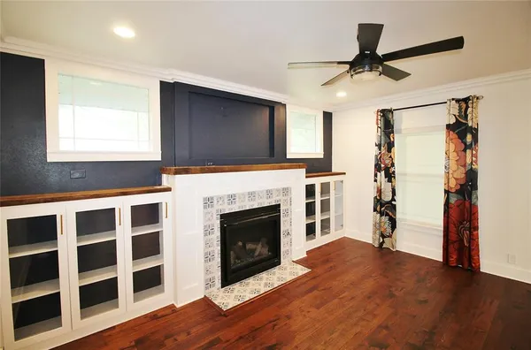 $2,850 | 806 Bryson Street, Waxahachie, TX 75165