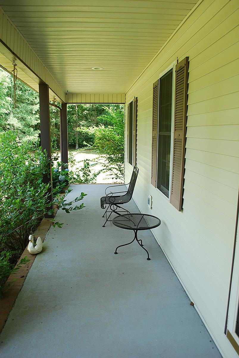 178 Taylor Road Rockvale, TN 37153 - Photo 6 of 25 a building outdoor space with patio furniture and garden
