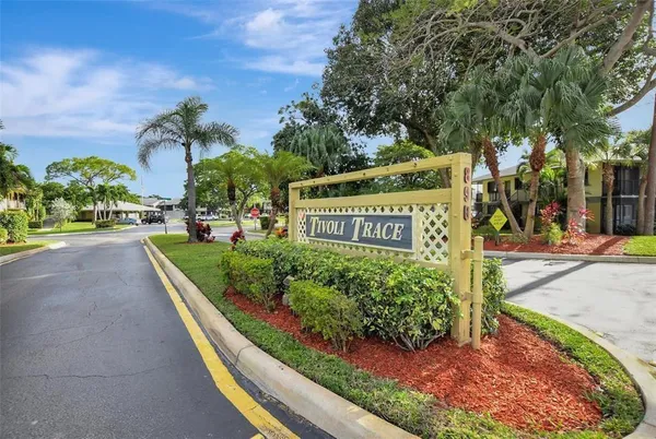 $2,350 | 588 Trace Circle, Unit 206, Deerfield Beach, FL 33441