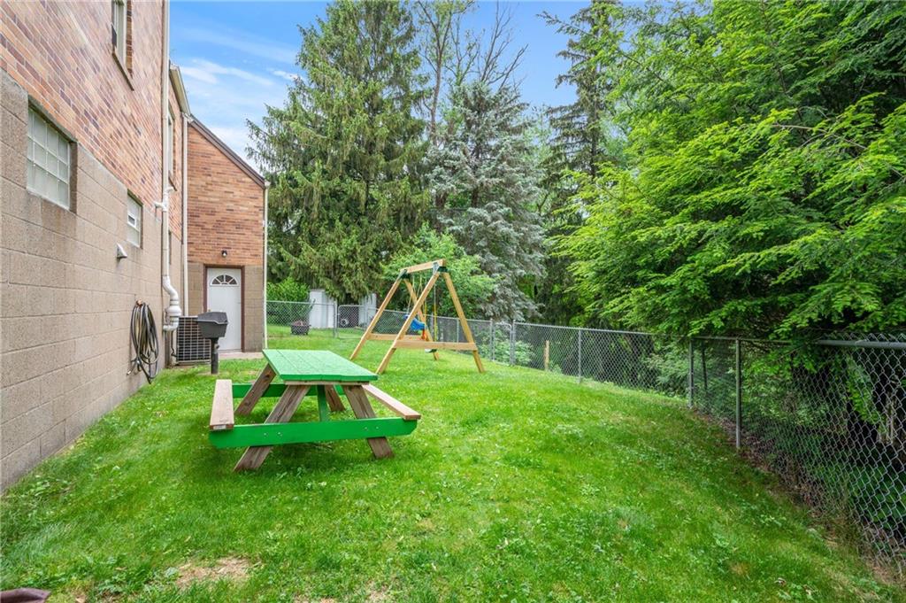 810 Wible Run Road Pittsburgh, PA 15209 - Photo 22 of 23